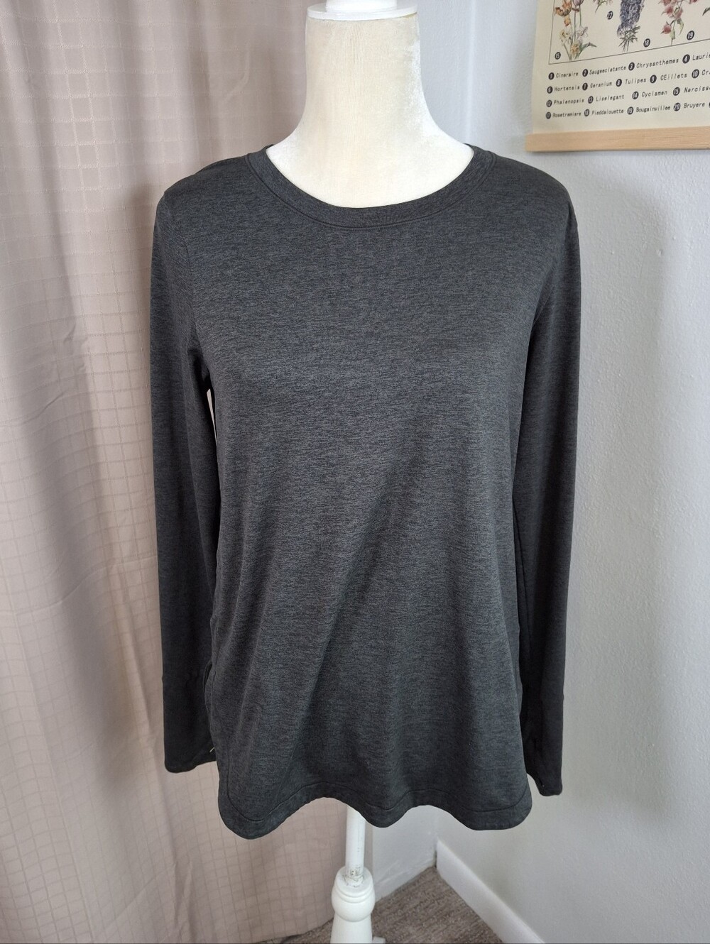 Athleta Black Long Sleeve Activewear T Shirt Size Medium